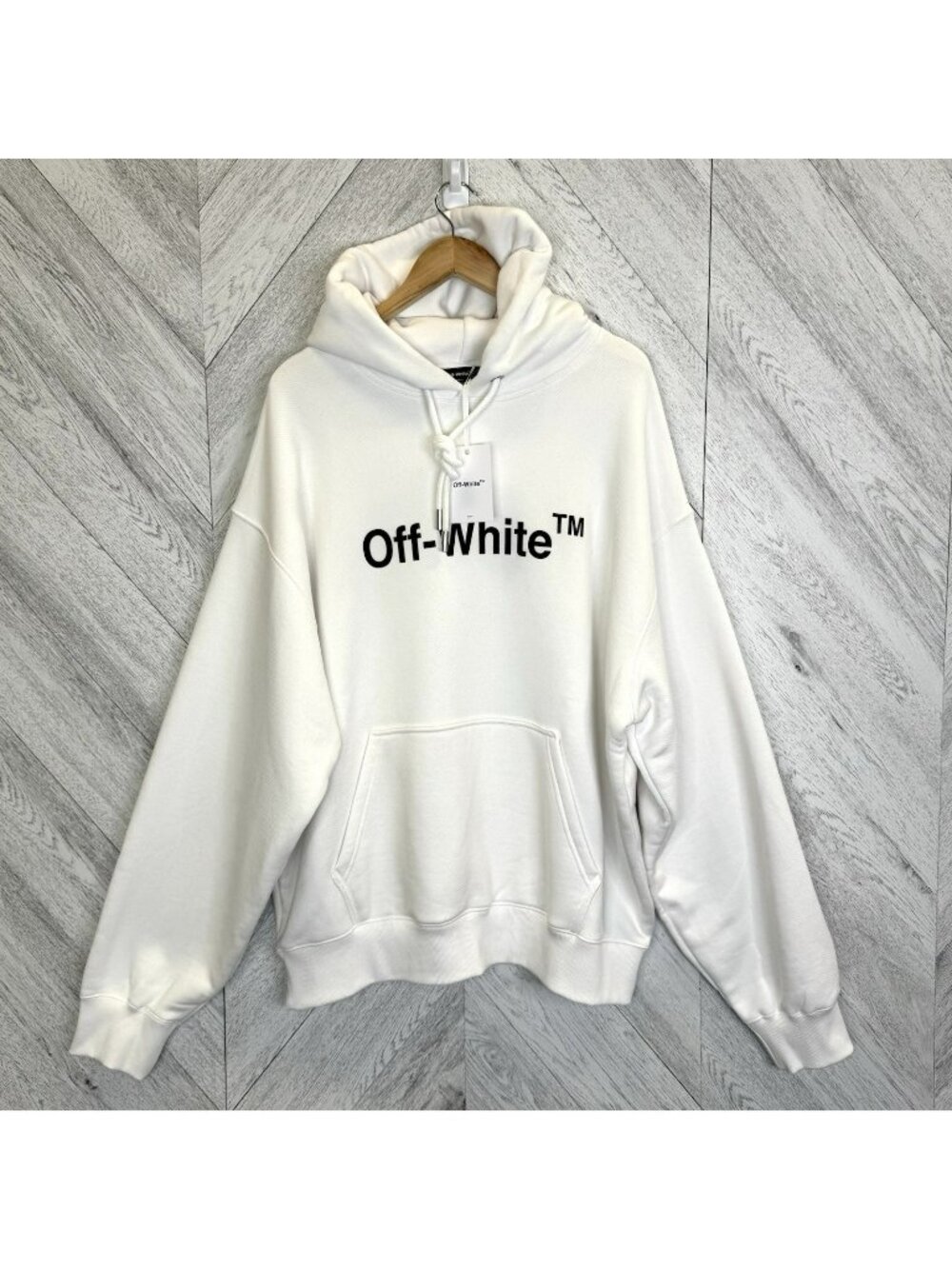 Off-White Hoodie Mens XL White Costco Exclusive Pullover Sweatshirt New NWT